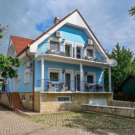 Kek Laguna Vendeghaz Balatonfüred Exteriér fotografie