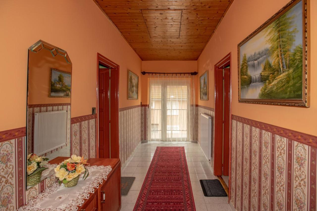 Kek Laguna Vendeghaz Balatonfüred Exteriér fotografie